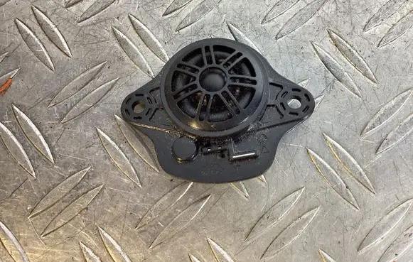 Tesla Model Y Front door high frequency speaker 109873700B