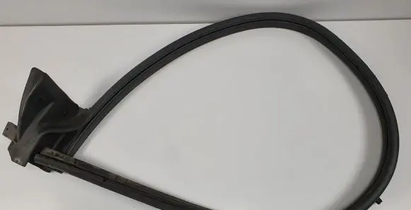 Chrysler Sebring (ST-22 - JR) Rear door rubber seal (on body) 04878383AD