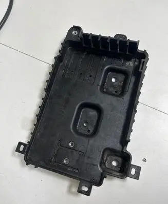 Battery box tray