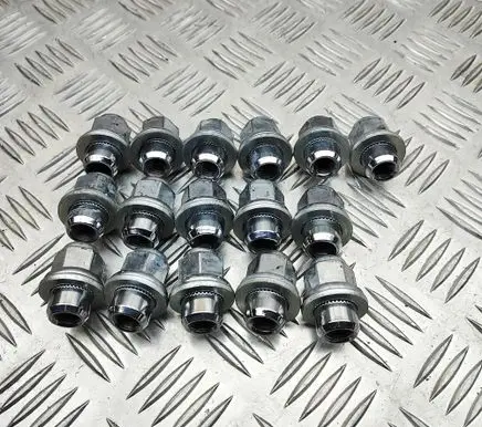 Toyota Yaris Cross Nuts/bolts 9094201033