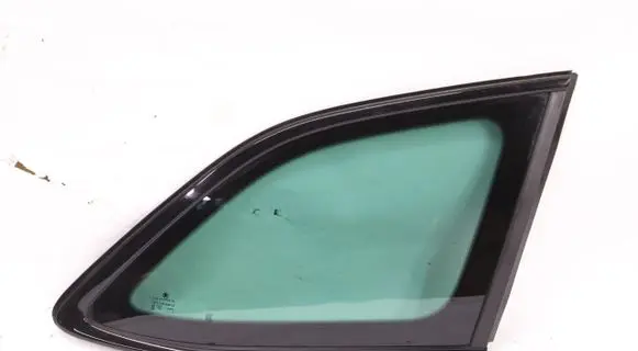 Skoda Octavia Mk4 Rear side window 5E7845298