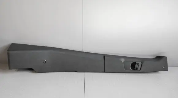 Mercedes-Benz Sprinter W907 W910 (B) pillar trim (bottom) A9076905200 A9106901900 A9106920300