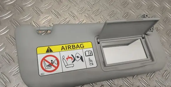 Toyota Yaris Sun visor