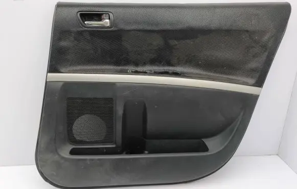 Toyota Corolla Verso AR10 Rear door card panel trim