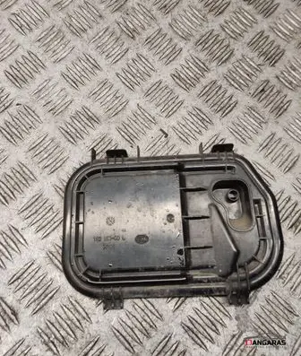 Audi A6 S6 C6 4F Headlight/headlamp dust cover 16016300l
