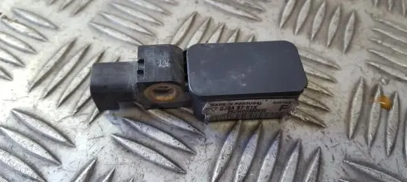 Mazda 6 Airbag deployment crash/impact sensor gj6a57k1x 020703