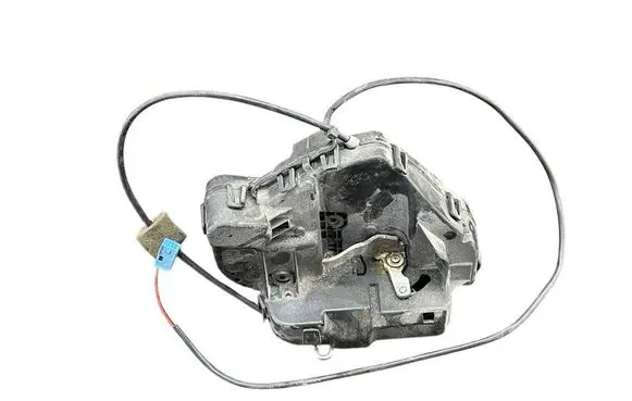 Mercedes-Benz E W211 Rear door lock A2117300535