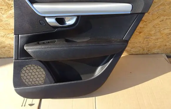 Volvo S90, V90 Coupe rear side trim panel 