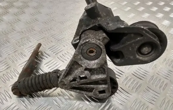 Ford Mondeo Mk III Air conditioning tensioner XS7E10039BA