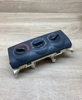 Renault Espace II Climate control unit 69520011 X65CH