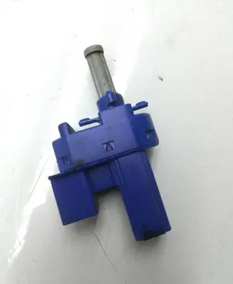 Clutch pedal sensor