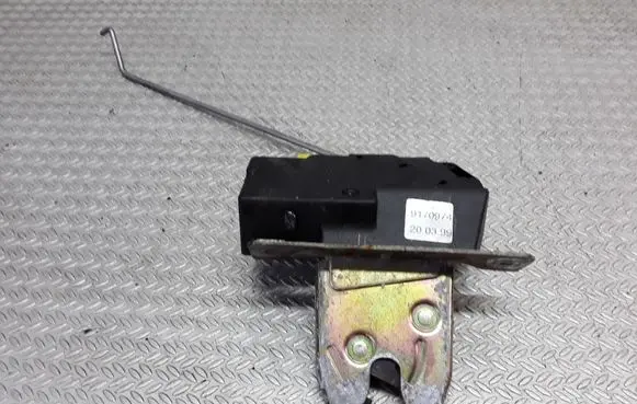Volvo S80 Tailgate/trunk/boot lock/catch/latch 9170974