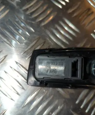 BMW 1 E81 E87 AUX in-socket connector 9140410