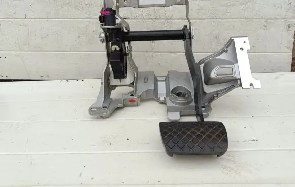 Audi A5 8T 8F Brake pedal 8K2721117