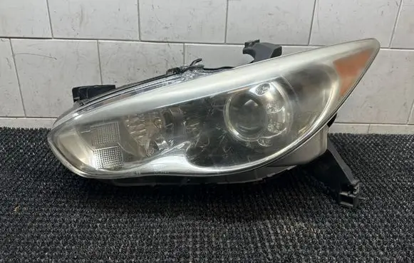 Infiniti QX60 L50 Headlight/headlamp