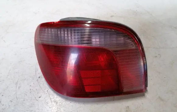 Toyota Yaris Rear/tail lights