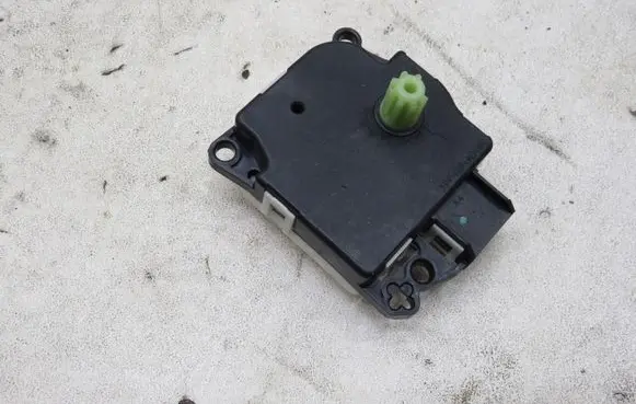 Ford Ecosport A/C air flow flap actuator/motor 1111