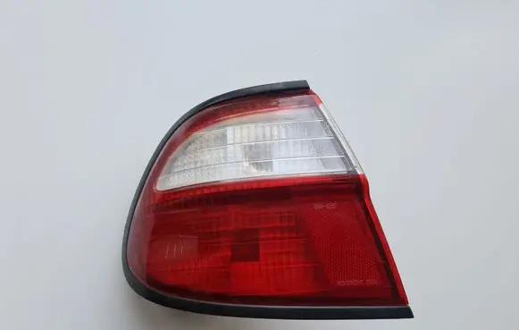 Nissan Almera Rear/tail lights 7434