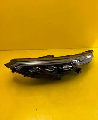 Maxus Euniq 6 LED Daytime headlight C00371013