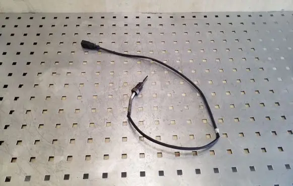 Volkswagen PASSAT CC Exhaust gas temperature sensor 03L906088AP