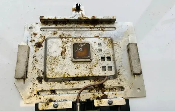 Mercedes-Benz CLK A209 C209 Antenna control unit a2158200375