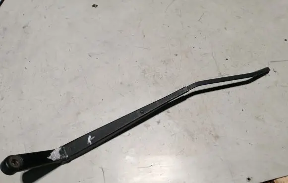 Opel Agila B Front wiper blade arm