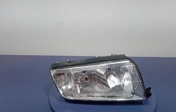 Skoda Fabia Mk1 (6Y) Headlight/headlamp 20-6229