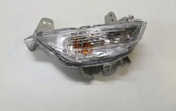 Mazda 3 III Front indicator light B45A51360