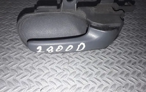 Toyota Aygo AB10 Front door interior handle