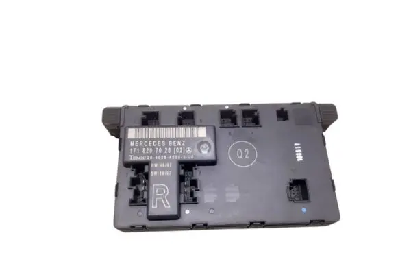 Mercedes-Benz SLK R171 Door control unit/module 1718207026 240254500300