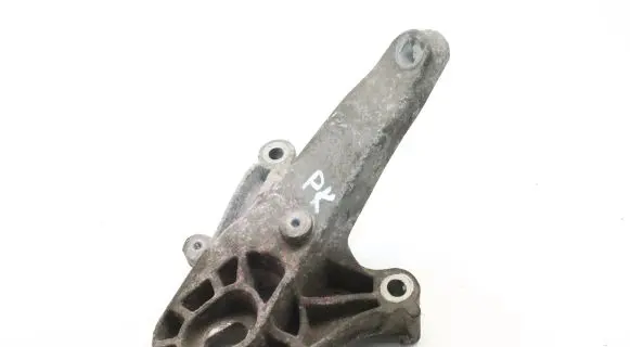 Mini Cooper Countryman R60 Engine mounting bracket 6788663