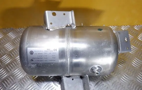 Volkswagen Phaeton Air suspension tank/reservoir 3W0616201A