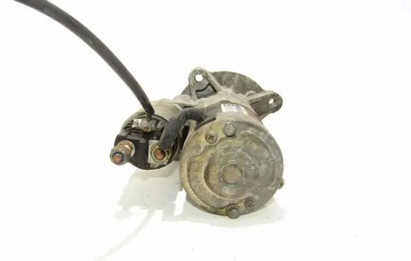 Citroen Xsara Picasso Starter motor M000T82081
