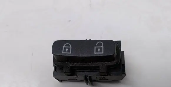 Volvo S80 Central locking switch button 30710476 03451610