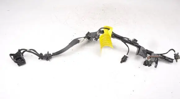 BMW X2 F39 Fuel injector wires 8678974