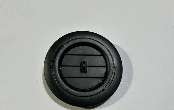 Dodge Durango Air vent grill in roof 7542456
