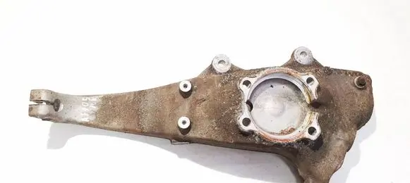 BMW 5 GT F07 Front wheel hub