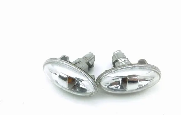 Citroen C-Crosser Front fender indicator light 1132240