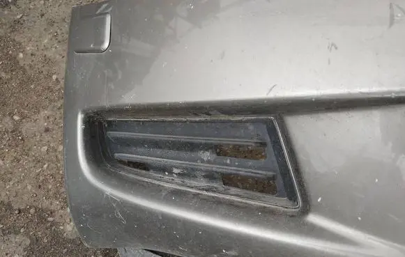 Front bumper lower grill