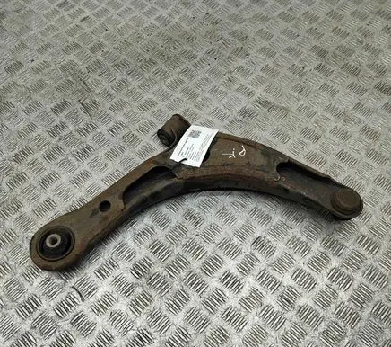 Mitsubishi Outlander Front lower control arm/wishbone 4013A499