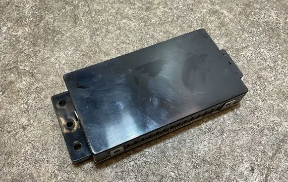 Volvo EX30 Wireless charging module 80018775 WPC15SN21493 6608173545