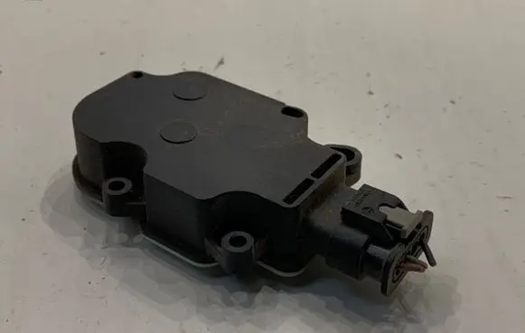 Mazda 3 Other exterior part HF3220130