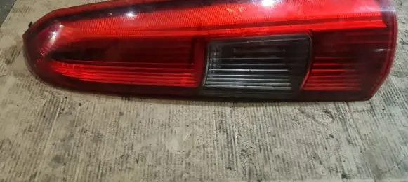 Volvo V70 Rear/tail lights 9154494