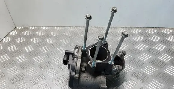 Nissan Qashqai EGR valve 8200796674 A2C53217899