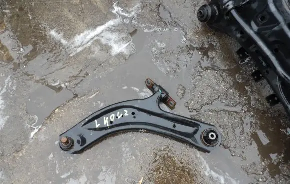 Renault Koleos II Front control arm