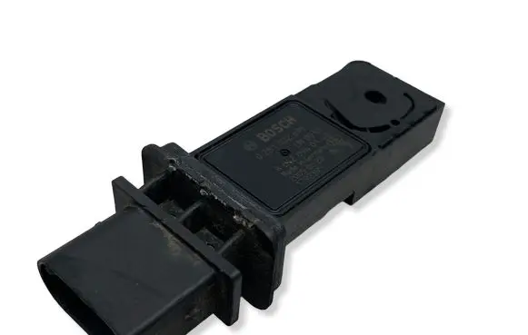 Mercedes-Benz CLK A209 C209 Mass air flow meter A6420940148