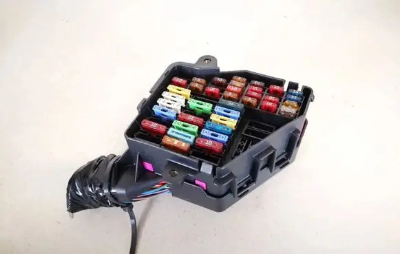 Skoda Octavia Mk1 (1U) Fuse box set