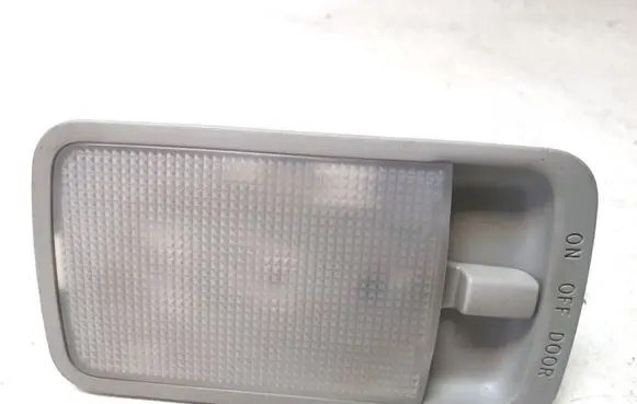 Toyota Corolla Verso AR10 Rear seat light 