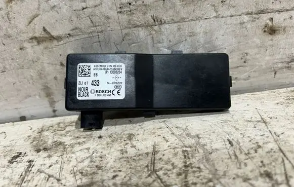 Opel Insignia A Door central lock control unit/module 13503204 F00HJ00491 TA2010972