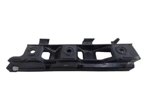 Volkswagen PASSAT B6 Front bumper mounting bracket 3C0807184